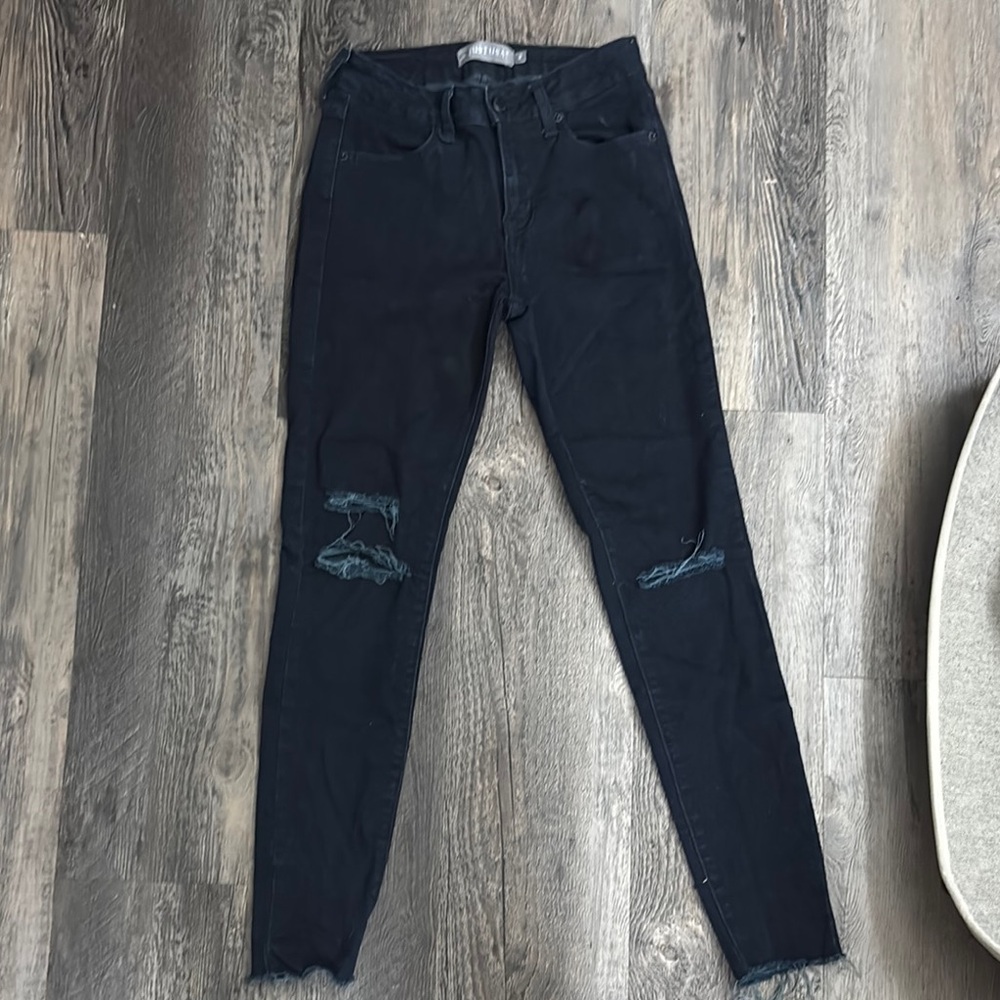 Just USA Black Skinny Jeans with Distressed Knees